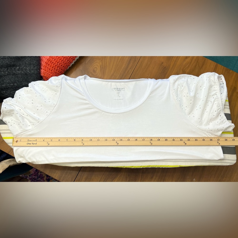 Torrid Supersoft Eyelet Sleeve Tee - Picture 6 of 8
